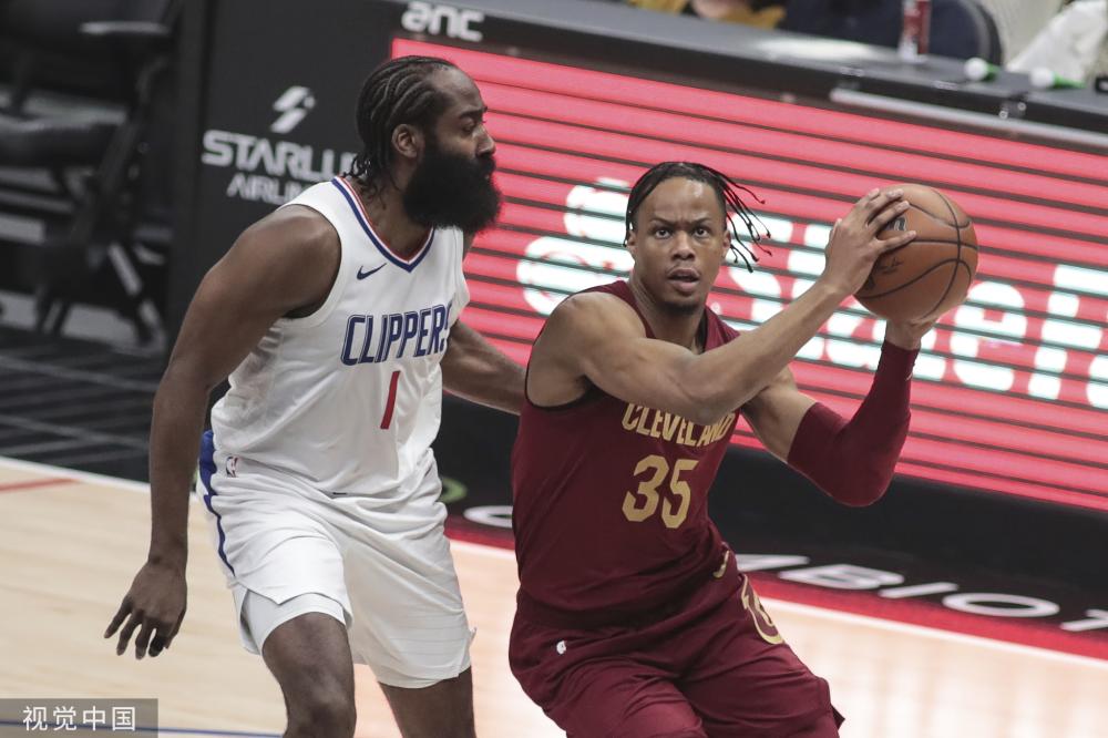 也潜藏着高 也潜藏着高