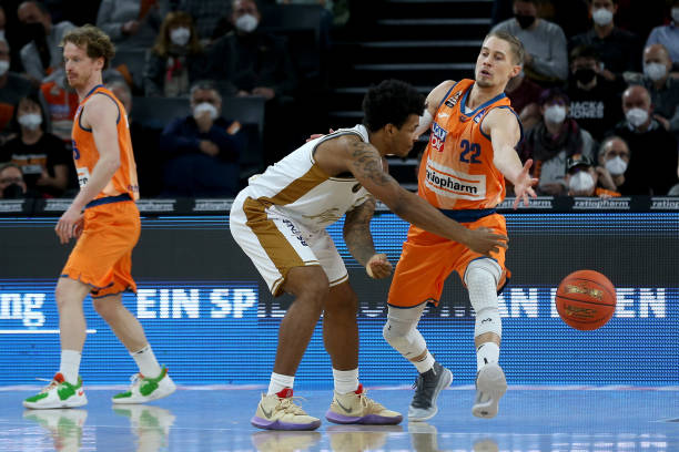 一时难以令 一时难以令