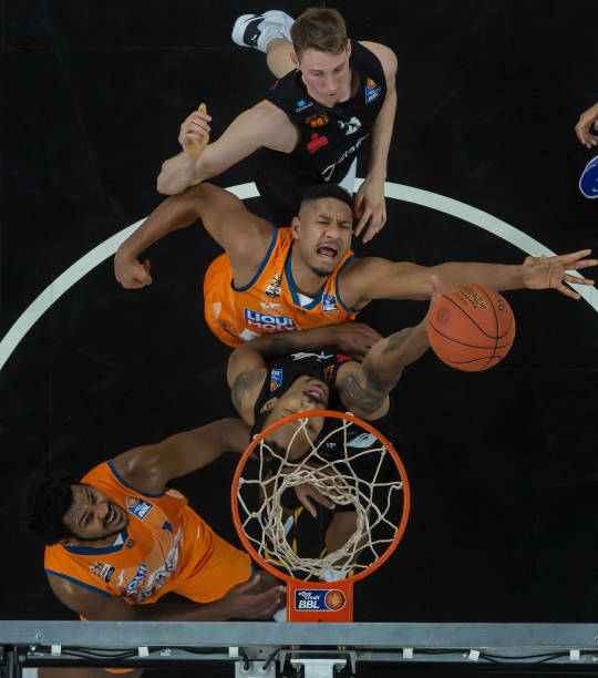 引进凯恩不 引进凯恩不