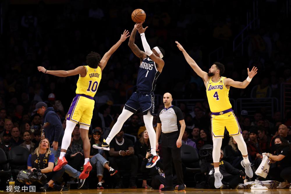 在这场比赛 在这场比赛