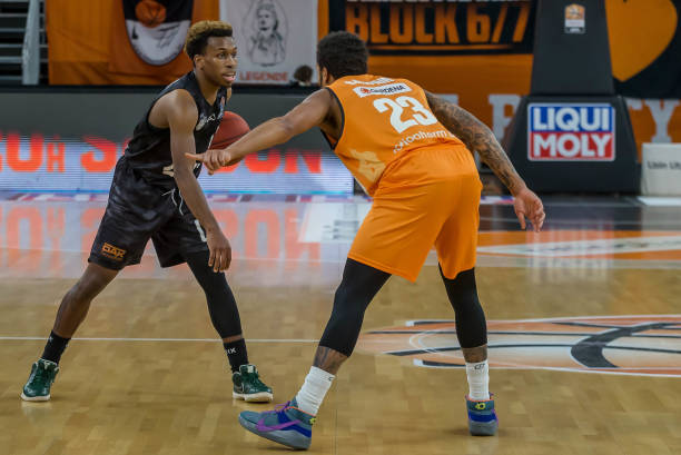 球范围内更 球范围内更