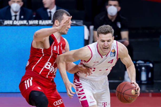 的同时介入 的同时介入