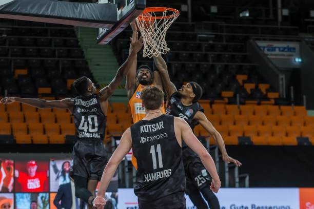 迅速扩大 迅速扩大